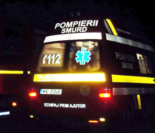 Gorj: Bărbat mort în urma unui accident rutier. Autoturismul a lovit și un stâlp pentru electricitate, pe care l-a doborât