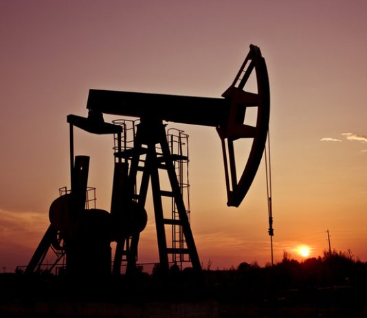 Cotaţia petrolului, cel mai scăzut nivel din ultimii patru ani