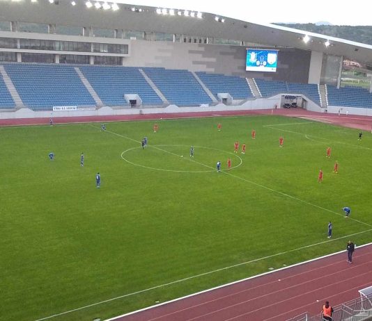 FOTBAL: CSM Târgu Jiu, victorie muncită, duminică seara, pe teren propriu