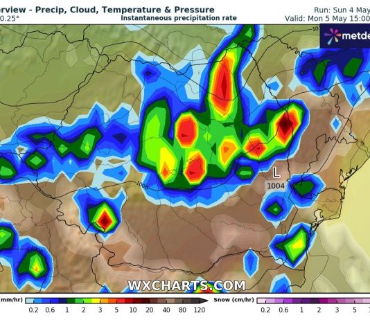 Meteo: Posibile ploi și furtuni, luni, în Oltenia. Sunt așteptate precipitații toată săptămâna