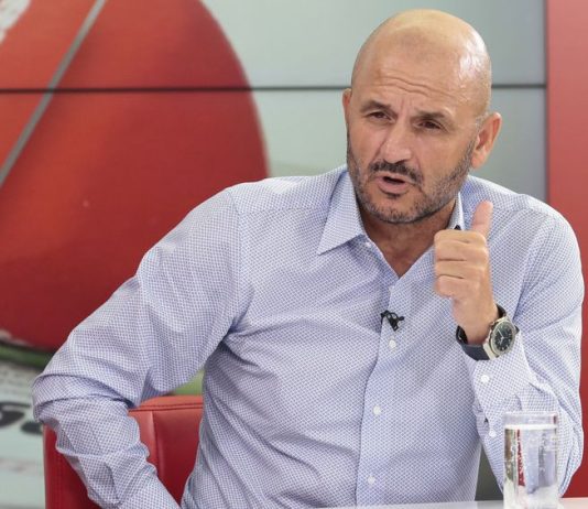 Mititelu se dezlănțuie: Vom fi reprimiți în Liga a II-a. Rotaru nu are marca. Voi câștiga și sigla. Urmează bătălia pentru nume