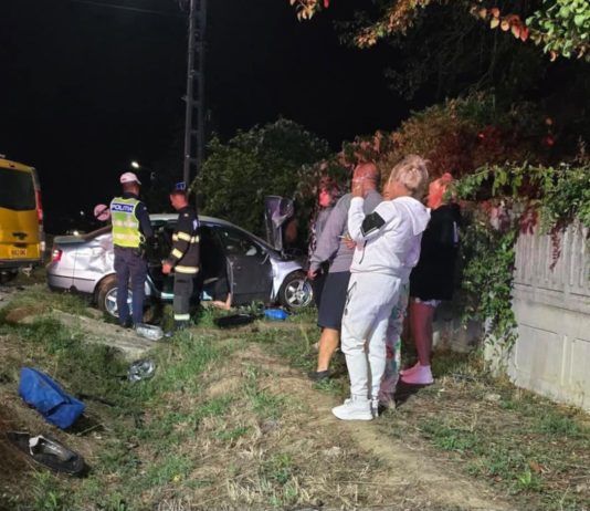 Gorj: Accident! Intervenție a echipajelor SMURD și a ambulanțelor