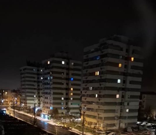 Târgu Jiu: Activități de deszăpezire și combatere a poleiului. Echipele Edilitara sunt în stare de alertă