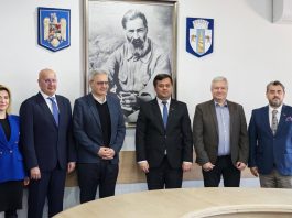 Târgu Jiu: Ambasadorul Franței, vizită la Primăria Municipiului. Discuții cu primarul Romanescu