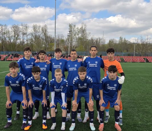 Ce meci, ce victorie! CSM Târgu Jiu U15 a învins FC Bihor, la Oradea, și s-a calificat în semifinalele Cupei României