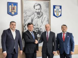 Ambasadorul Cehiei, vizită de lucru la Târgu Jiu. Discuții cu primarul Romanescu
