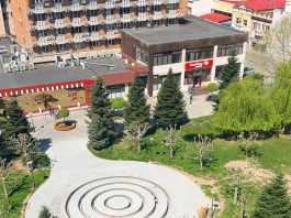 Târgu Jiu: Fântâni arteziene muzicale, cu jocuri de apă și lumini, în centrul pietonal. Se reabilitează și spațiile verzi