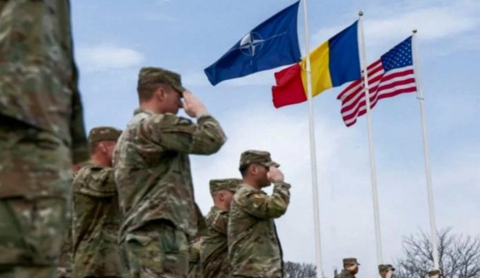 militari americani romani.