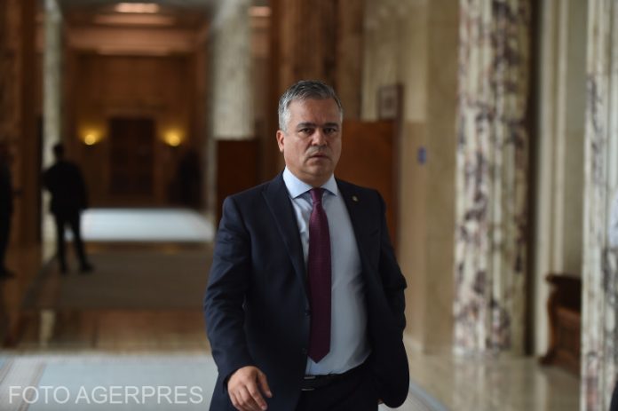 vestea parlament