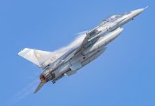 Fără panică! Zboruri la joasă înălțime și în regim supersonic deasupra României