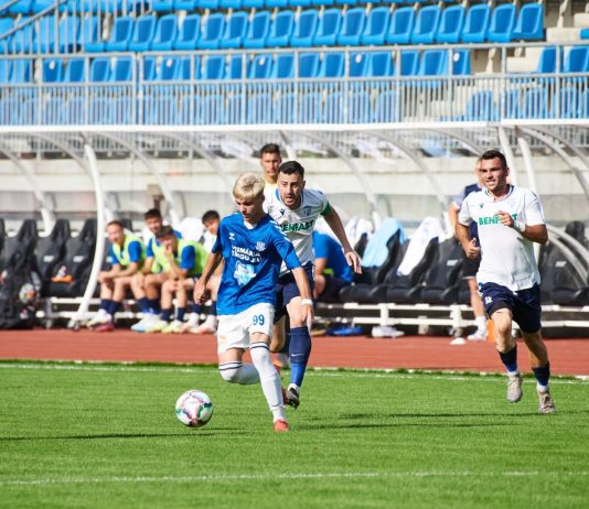 Fotbal: Meci încins, cu cartonașe roșii. CSM Târgu Jiu câștigă în Olt, în prima etapă a campionatului