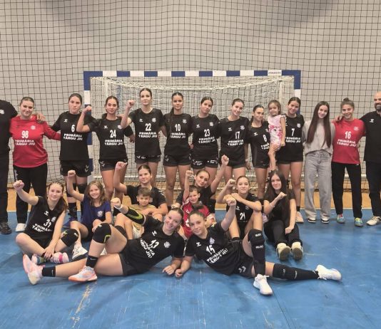 Handbal fete U17: CSM Târgu Jiu câștigă clar în fața echipei Craiovei