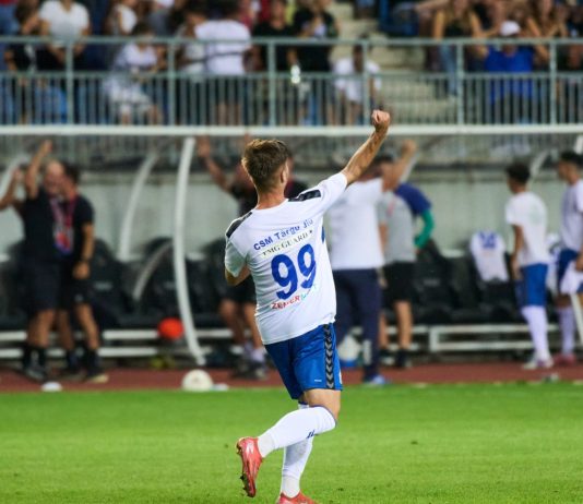 Fotbal: CSM Târgu Jiu se impune la scor în deplasare și revine pe loc de play-off