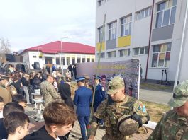 Gorj: Militarii merg prin școlile județului. Urmează Ziua Armatei României