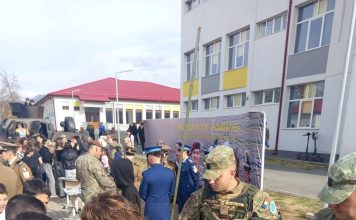 Gorj: Militarii merg prin școlile județului. Urmează Ziua Armatei României