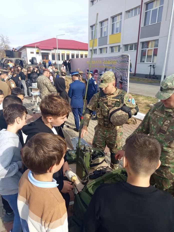militari elevi